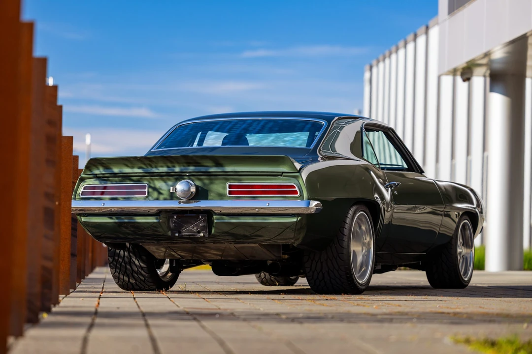 Chevrolet Camaro 1st Gen - Image 12 of 31