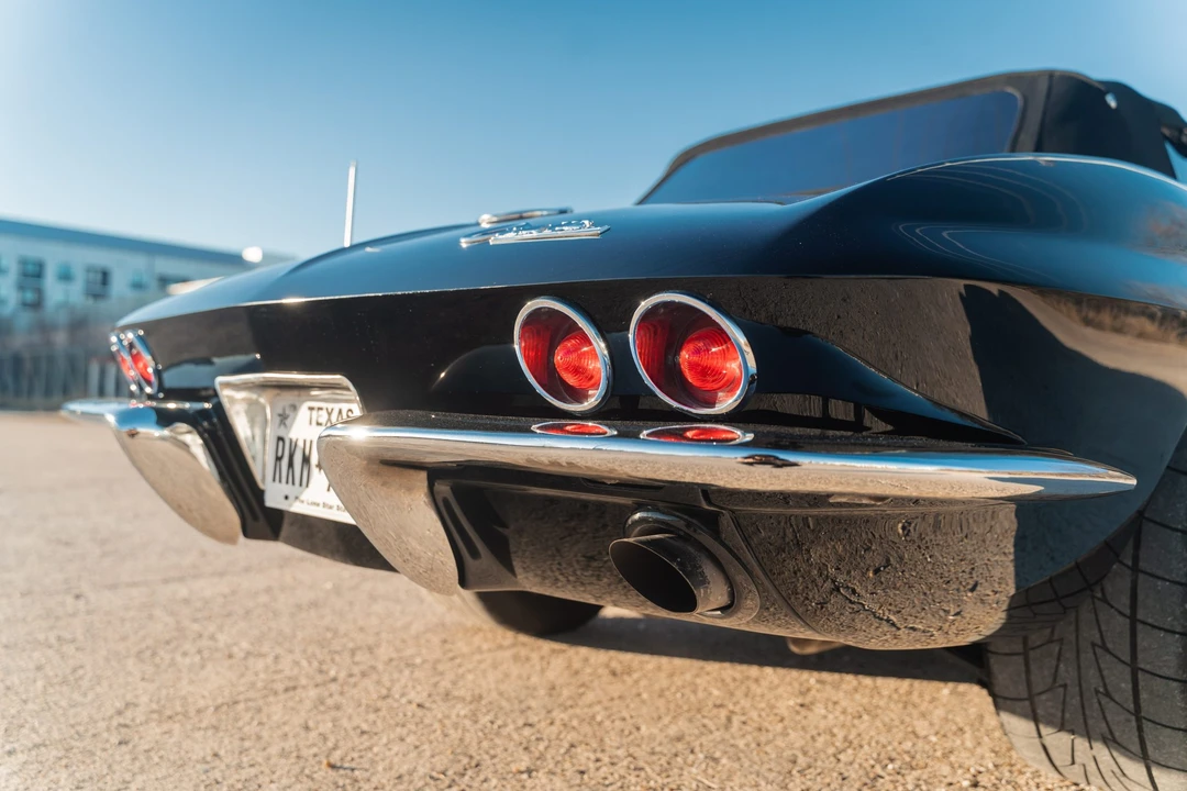 1964 Chevrolet Corvette C2 - Image 25 of 31
