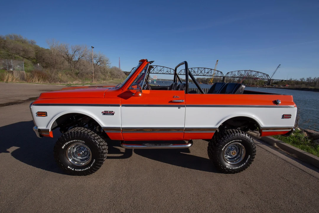1972 GMC Jimmy 1st Gen - Image 17 of 31
