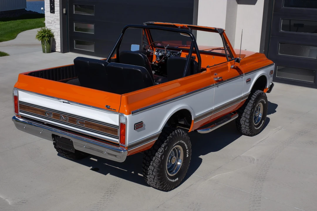 1972 GMC Jimmy 1st Gen - Image 10 of 31
