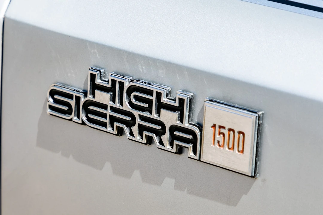 1986 GMC Sierra 1st Gen - Image 25 of 31