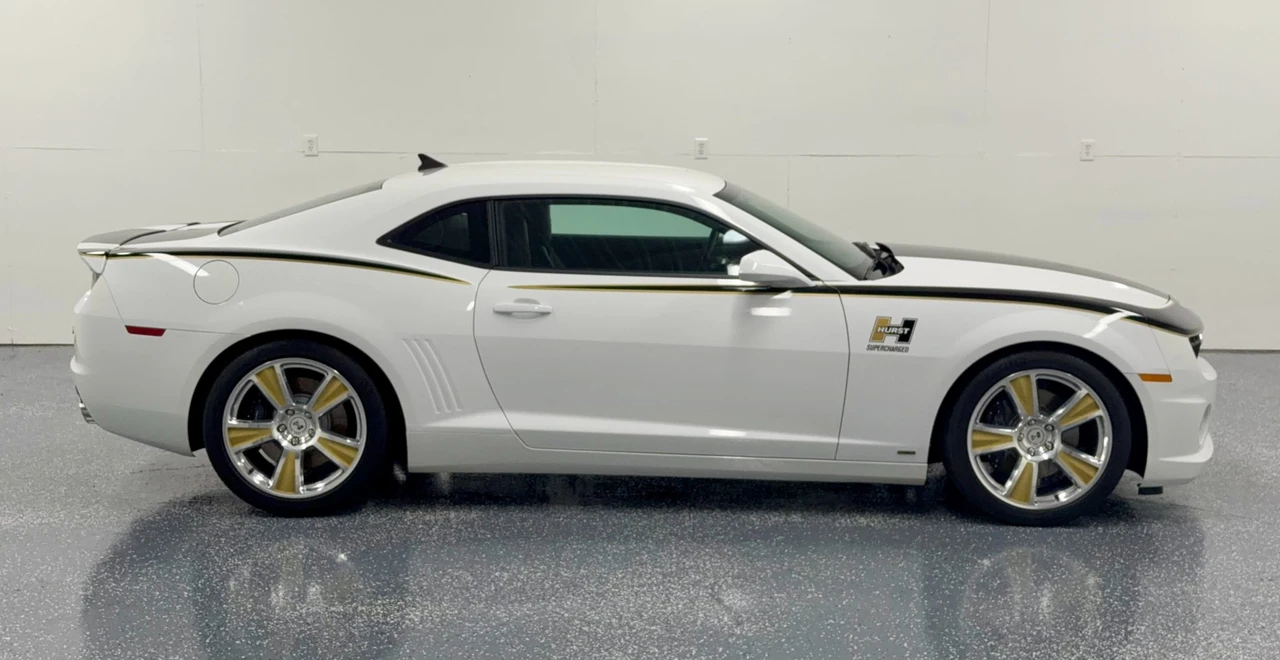 2011 Chevrolet Camaro SS 5th Gen - Image 24 of 31