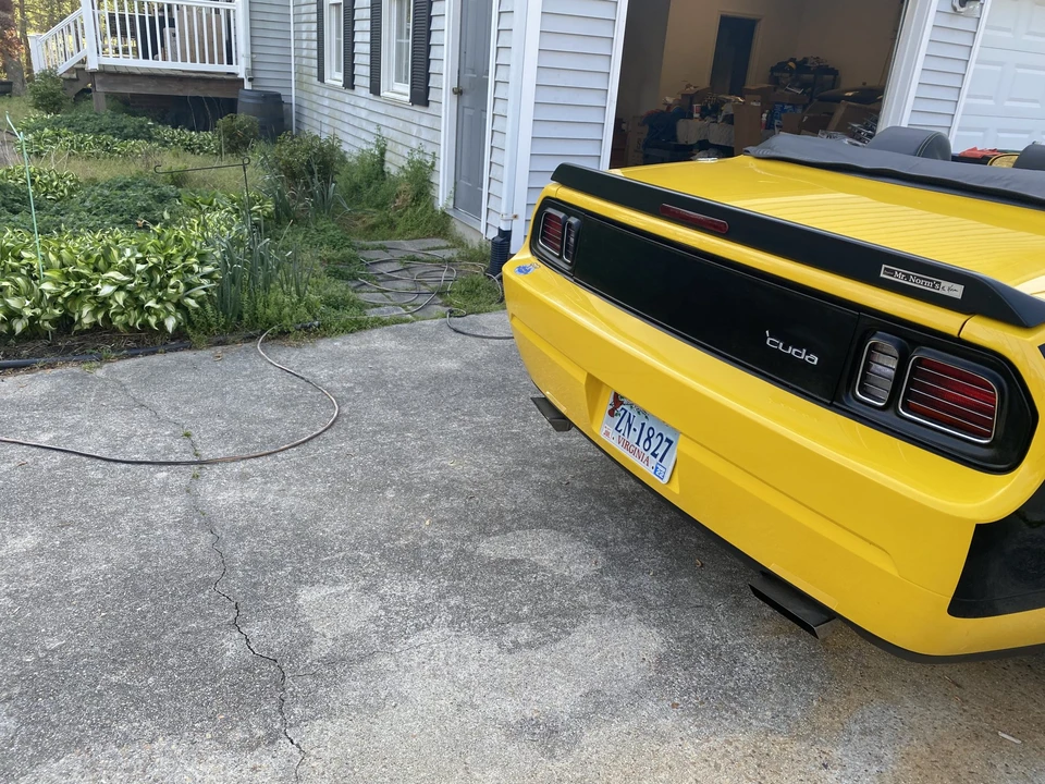 2010 Dodge Challenger SRT8 & 392 3rd Gen - Image 16 of 31
