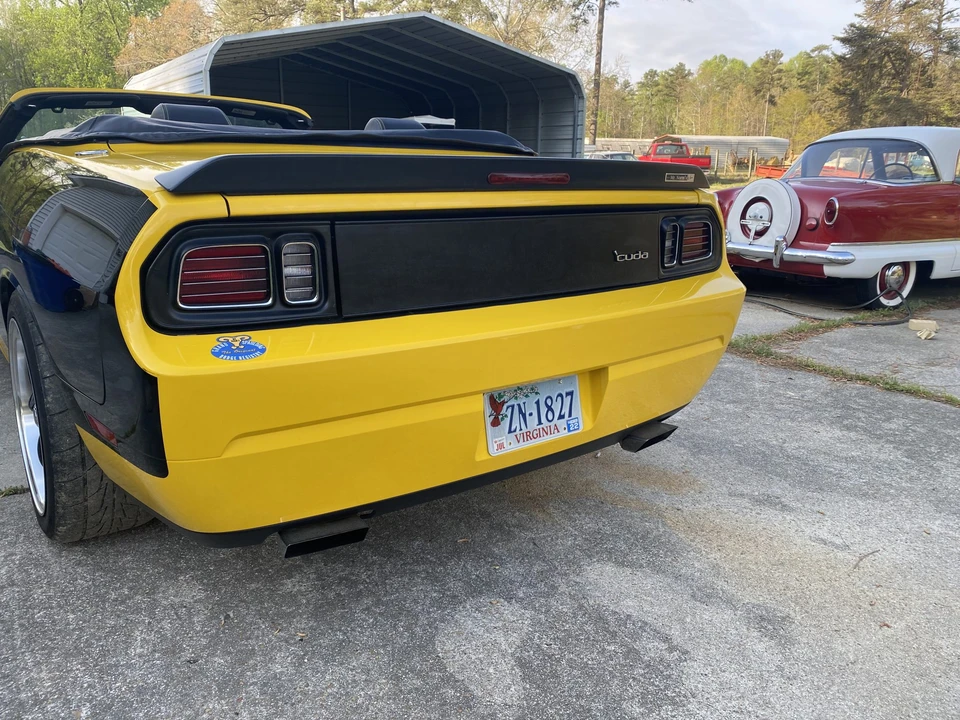2010 Dodge Challenger SRT8 & 392 3rd Gen - Image 17 of 31