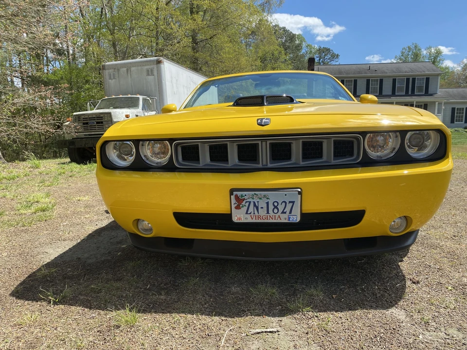 2010 Dodge Challenger SRT8 & 392 3rd Gen - Image 3 of 31