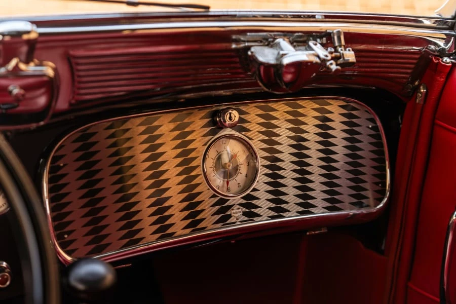 Auburn Speedster - Image 23 of 31
