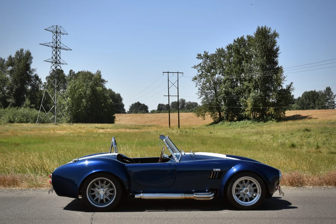 Shelby Cobra Replica - Image 26 of 31