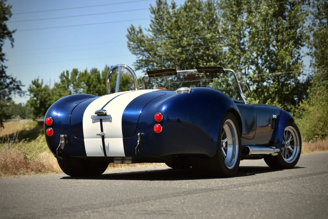 Shelby Cobra Replica - Image 19 of 31