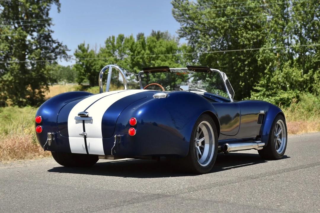 Shelby Cobra Replica - Image 18 of 31