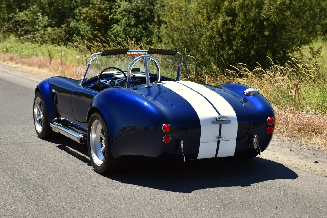 Shelby Cobra Replica - Image 11 of 31