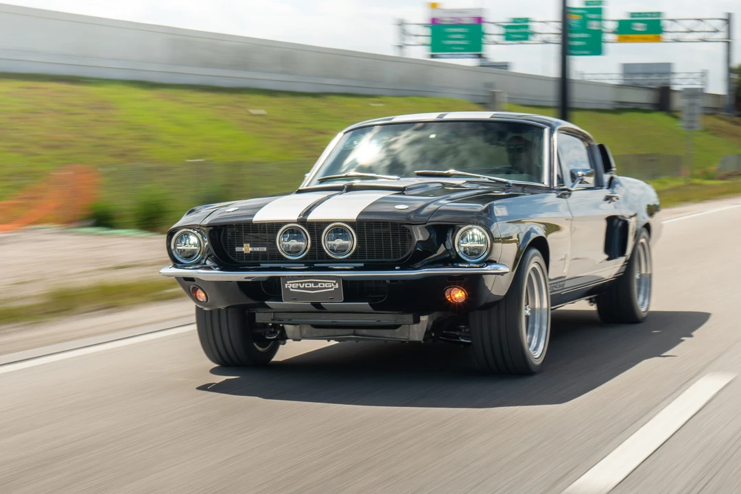 Shelby GT500 - Image 2 of 31