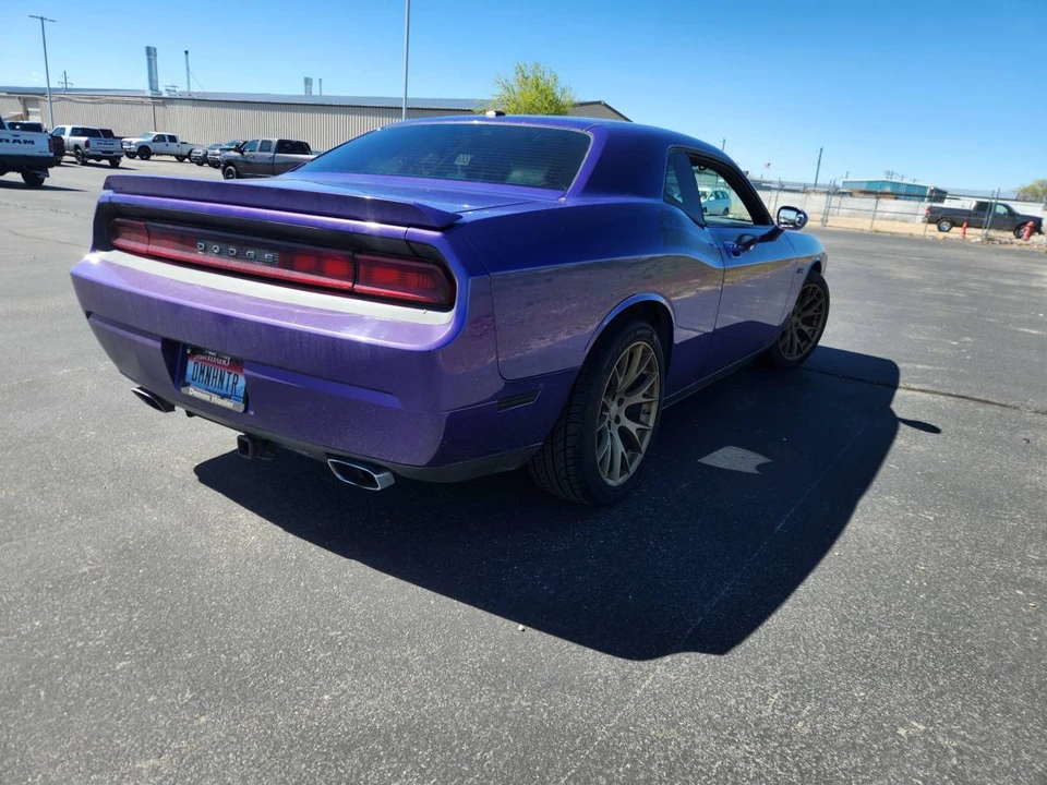 2010 Dodge Challenger 3rd Gen - Image 7 of 17