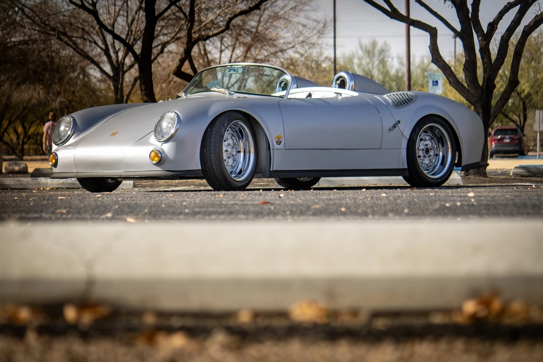 Porsche 550 - Image 2 of 31