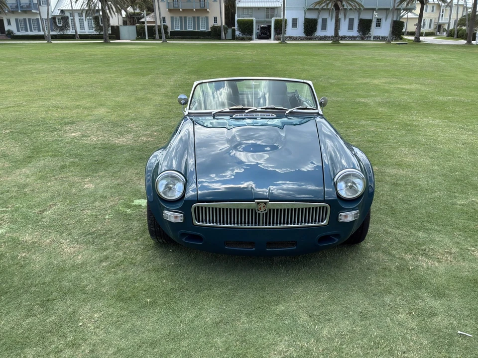 1967 MG MGB Roadster - Image 2 of 31