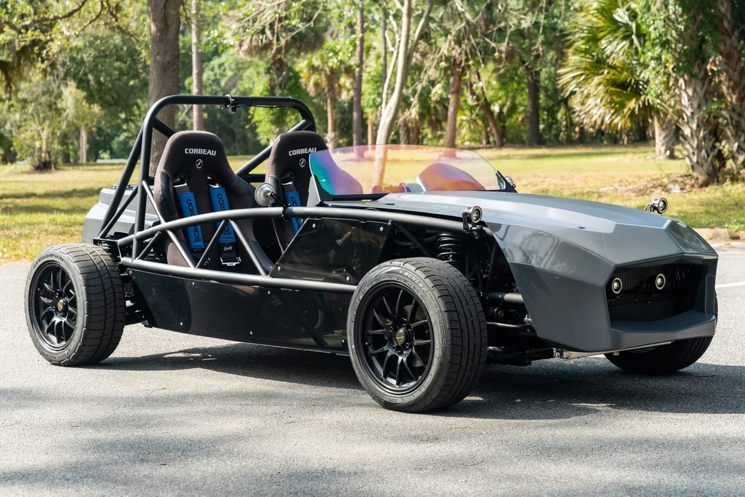 Exomotive Exocet - Image 2 of 31