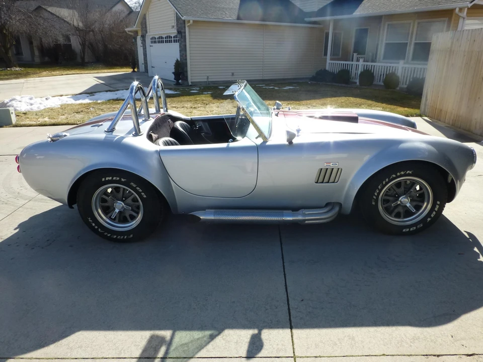 Shelby Cobra Replica - Image 7 of 31