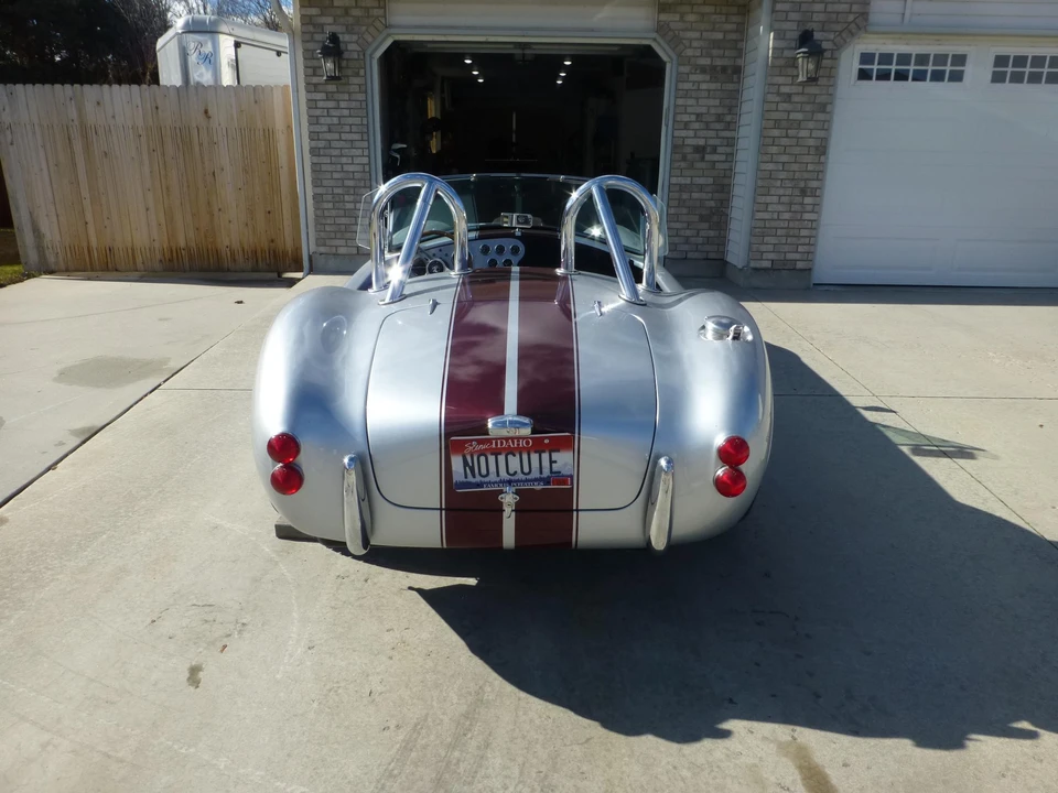 Shelby Cobra Replica - Image 9 of 31