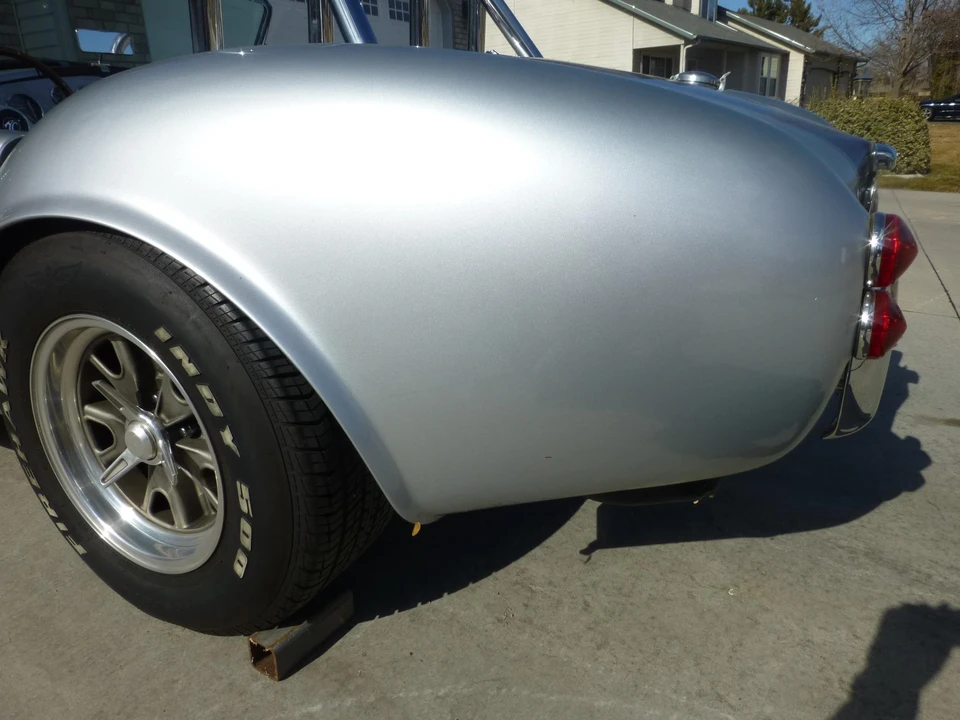 Shelby Cobra Replica - Image 17 of 31