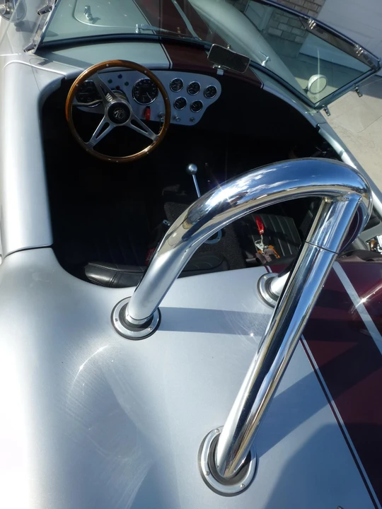 Shelby Cobra Replica - Image 25 of 31
