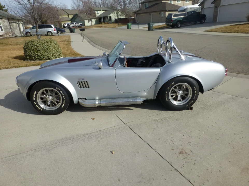 Shelby Cobra Replica - Image 12 of 31
