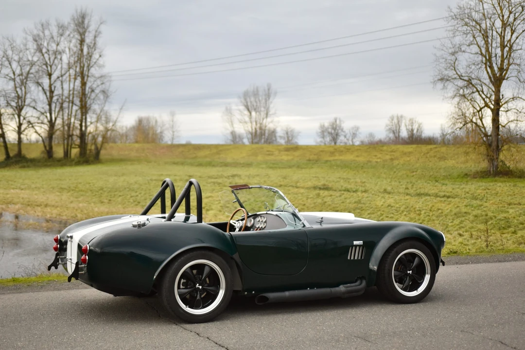 Shelby Cobra Replica - Image 16 of 31