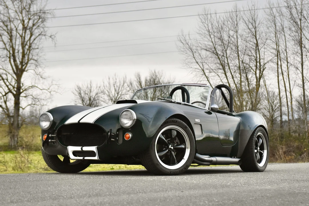 Shelby Cobra Replica - Image 4 of 31
