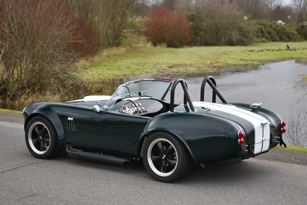 Shelby Cobra Replica - Image 10 of 31