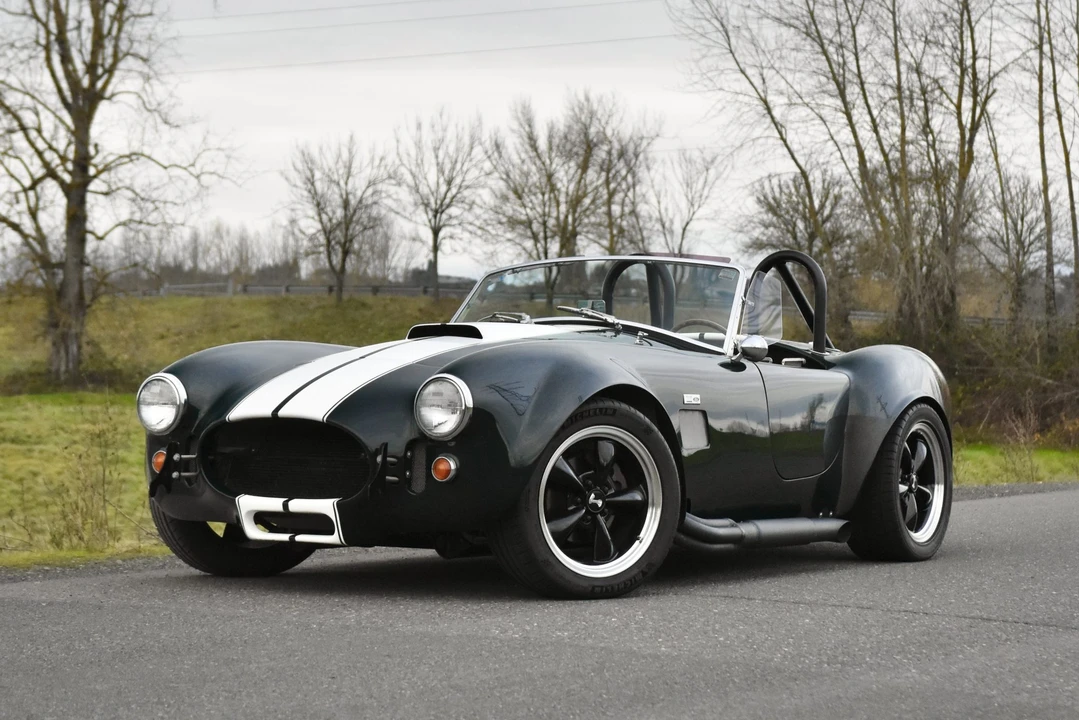 Shelby Cobra Replica - Image 5 of 31