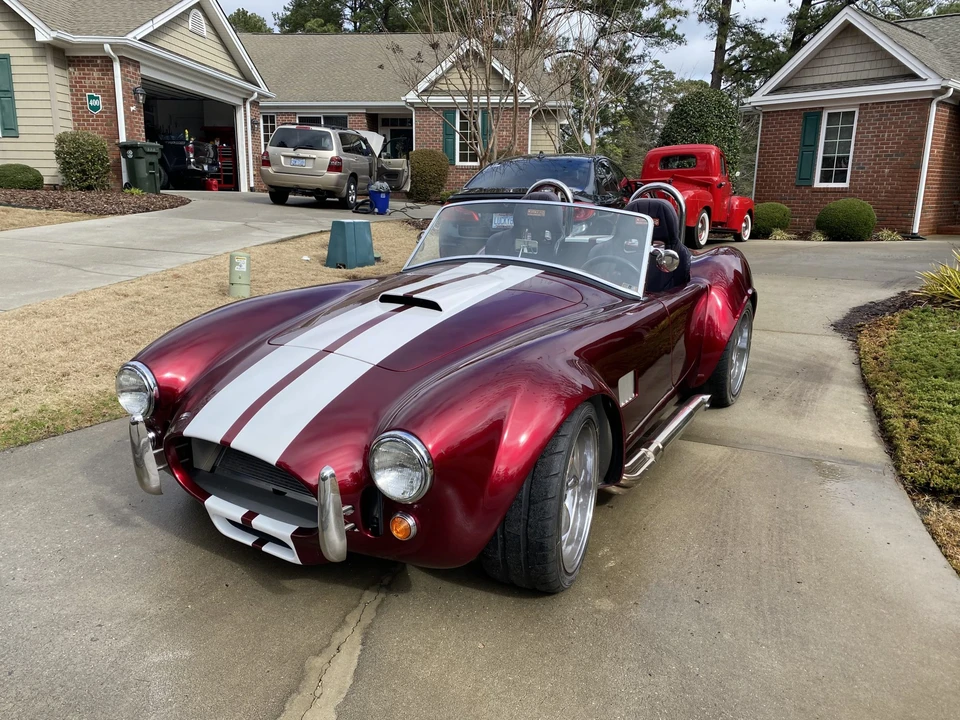Shelby Cobra Replica - Image 8 of 31