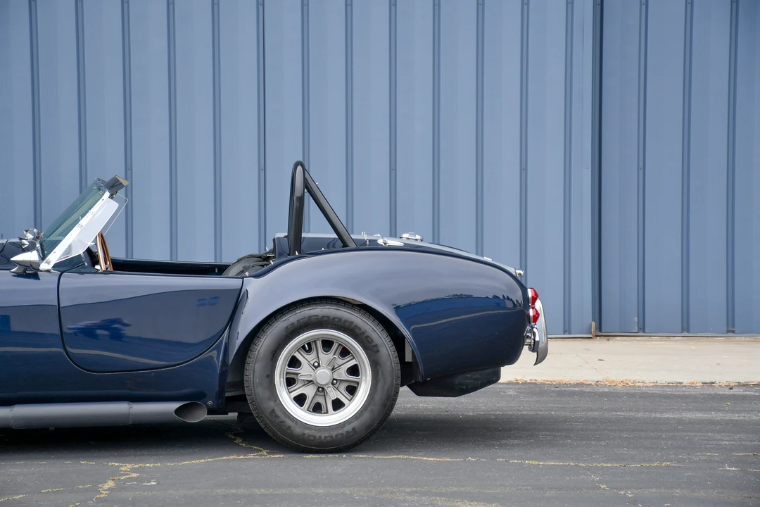 Shelby Cobra Replica - Image 29 of 31