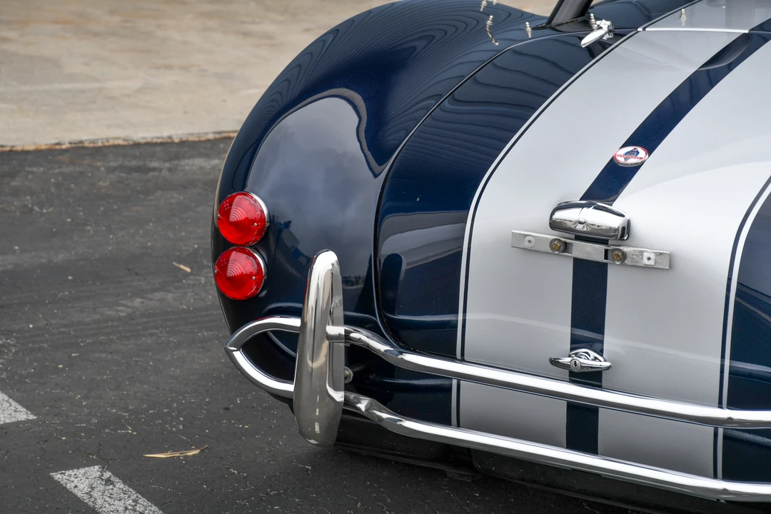 Shelby Cobra Replica - Image 30 of 31