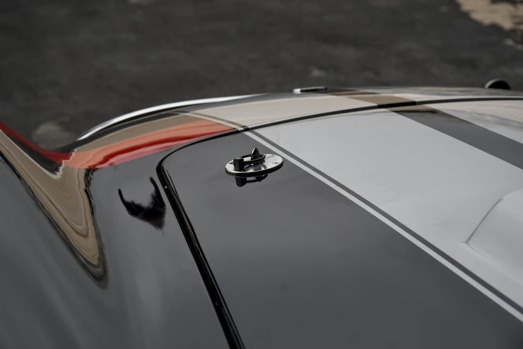 Shelby Cobra Replica - Image 20 of 31