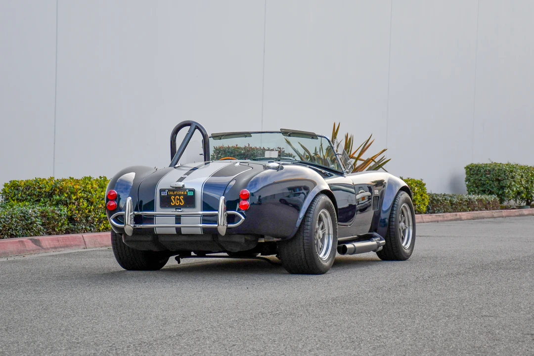 Shelby Cobra Replica - Image 16 of 31