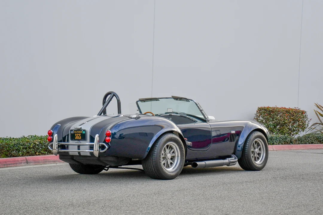 Shelby Cobra Replica - Image 18 of 31