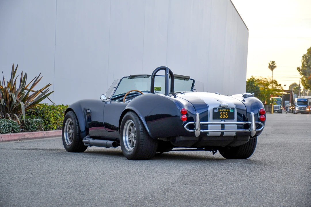 Shelby Cobra Replica - Image 13 of 31