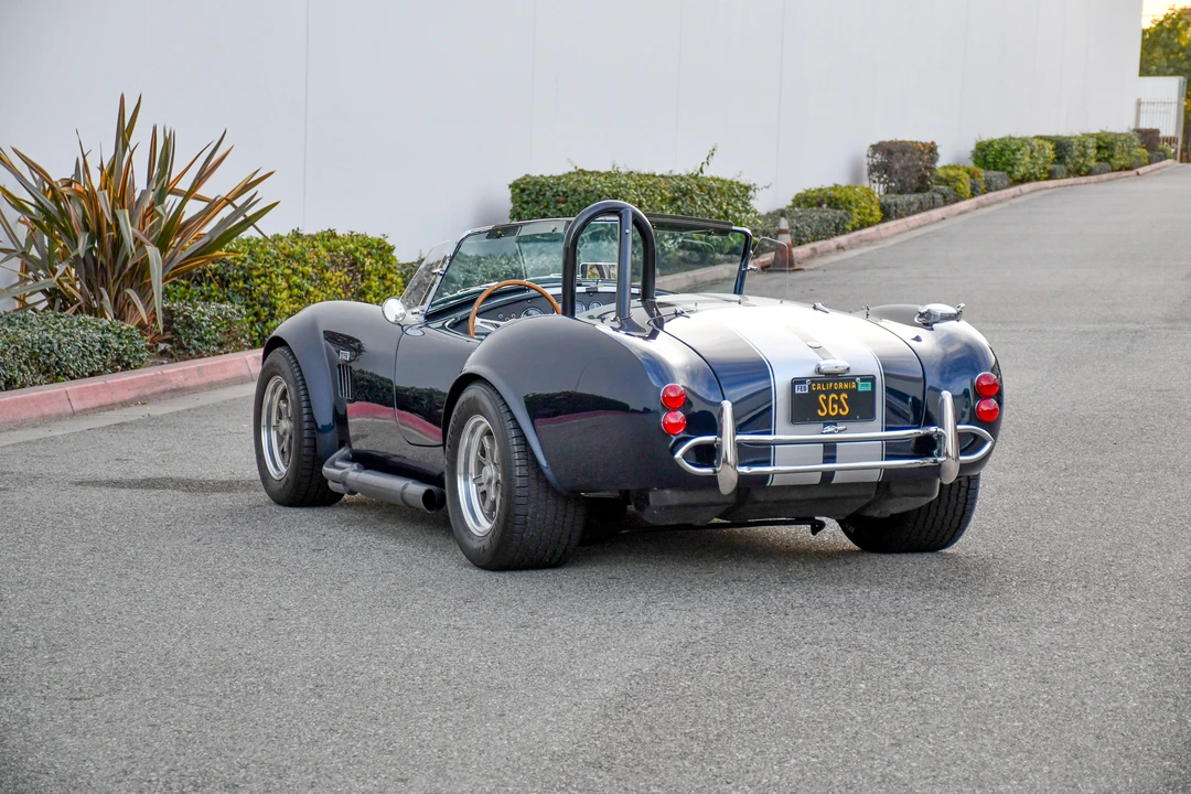 Shelby Cobra Replica - Image 14 of 31