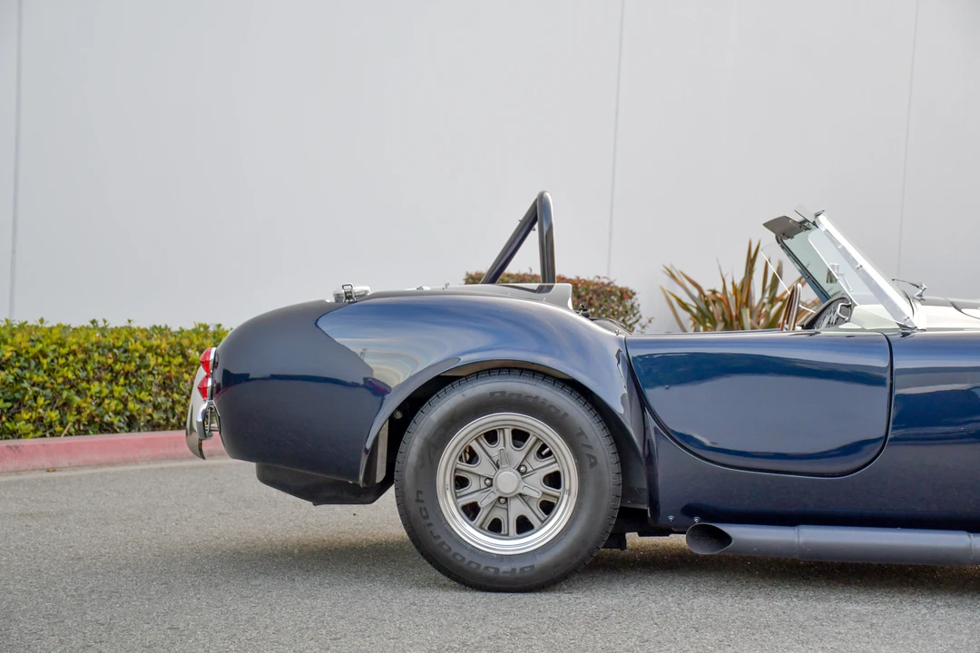 Shelby Cobra Replica - Image 20 of 31
