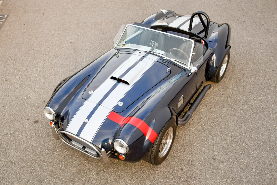 Shelby Cobra Replica - Image 3 of 31