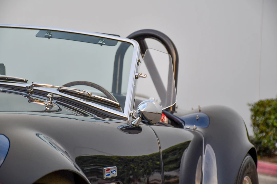 Shelby Cobra Replica - Image 24 of 31