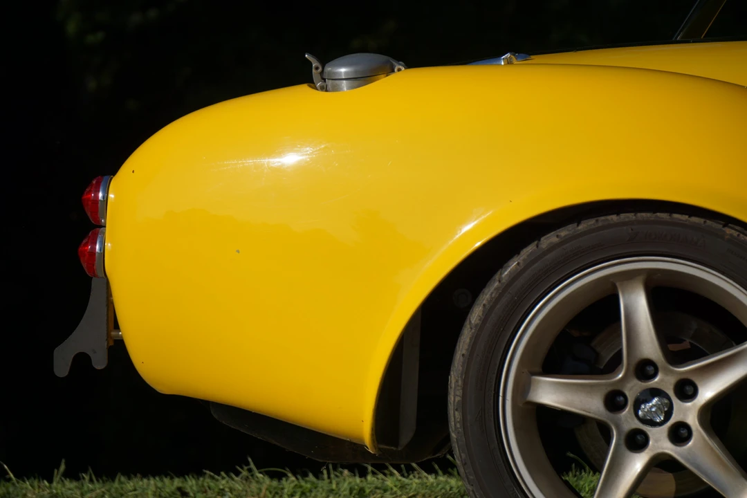 Shelby Cobra Replica - Image 15 of 31