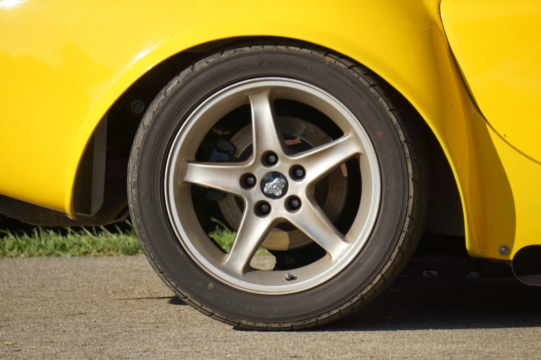 Shelby Cobra Replica - Image 16 of 31