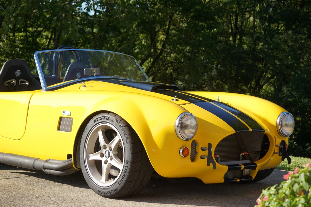 Shelby Cobra Replica - Image 5 of 31