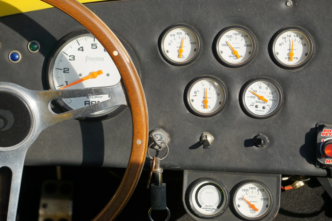 Shelby Cobra Replica - Image 30 of 31