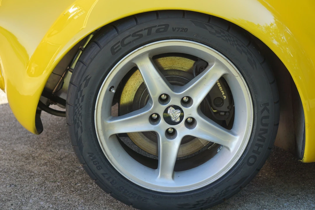 Shelby Cobra Replica - Image 22 of 31