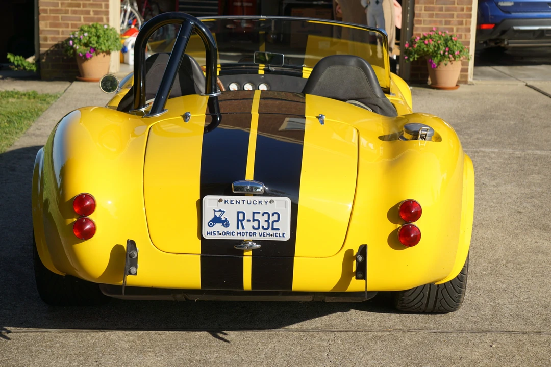 Shelby Cobra Replica - Image 11 of 31