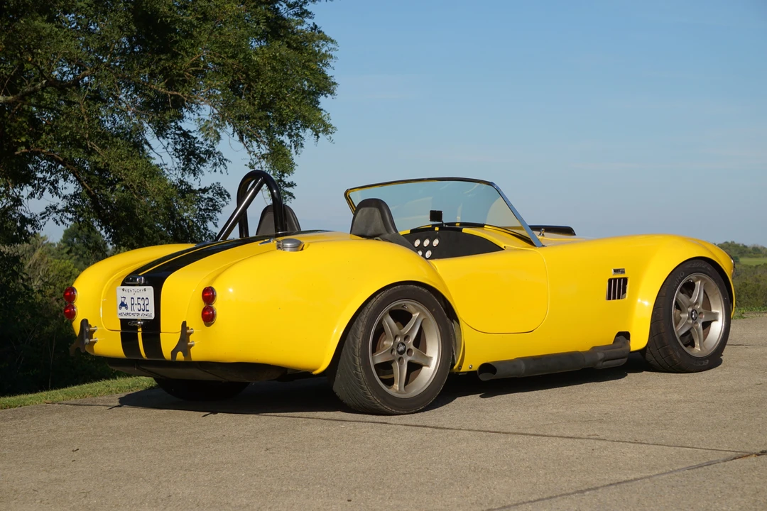 Shelby Cobra Replica - Image 13 of 31