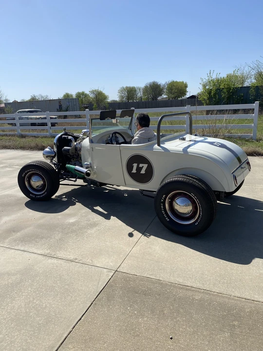Ford Hot Rod - Image 5 of 31