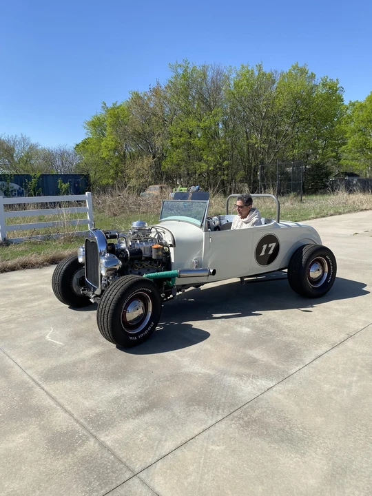 Ford Hot Rod - Image 6 of 31