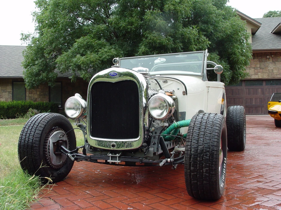 Ford Hot Rod - Image 2 of 31