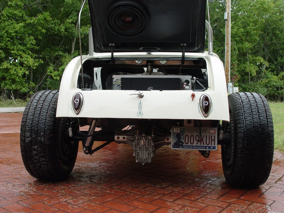 Ford Hot Rod - Image 13 of 31
